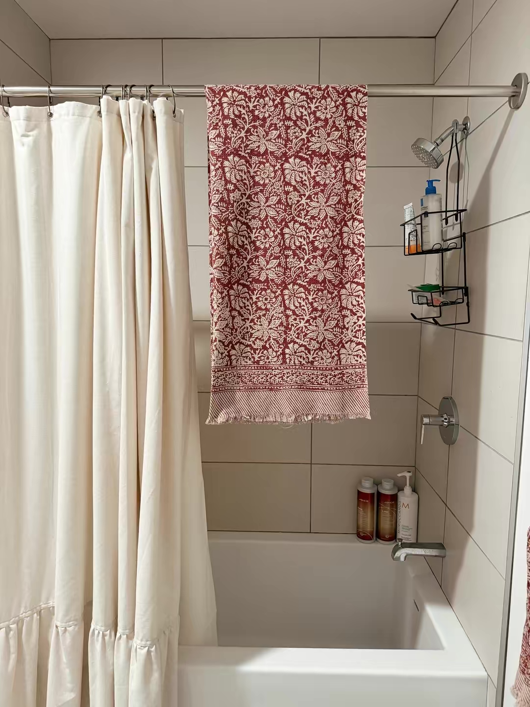 I Don't Hate Color, I Hate Commitment