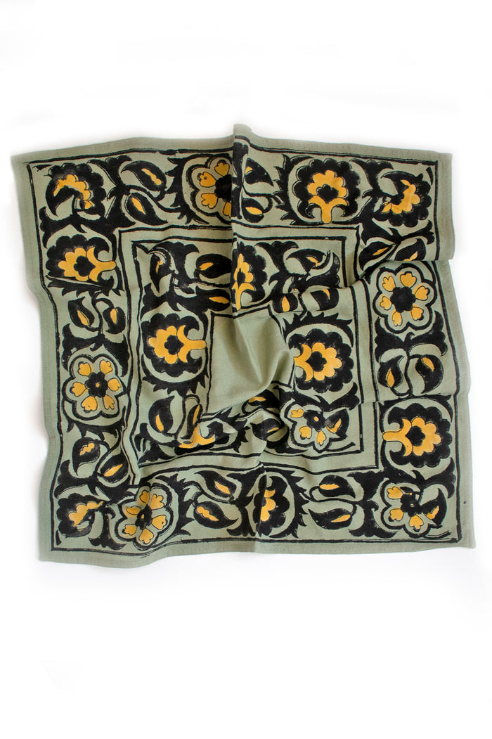 Madeira Napkin Flat